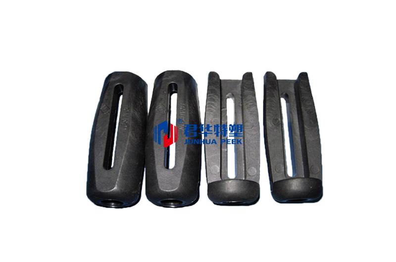 Corrediça ajustável em PEEK