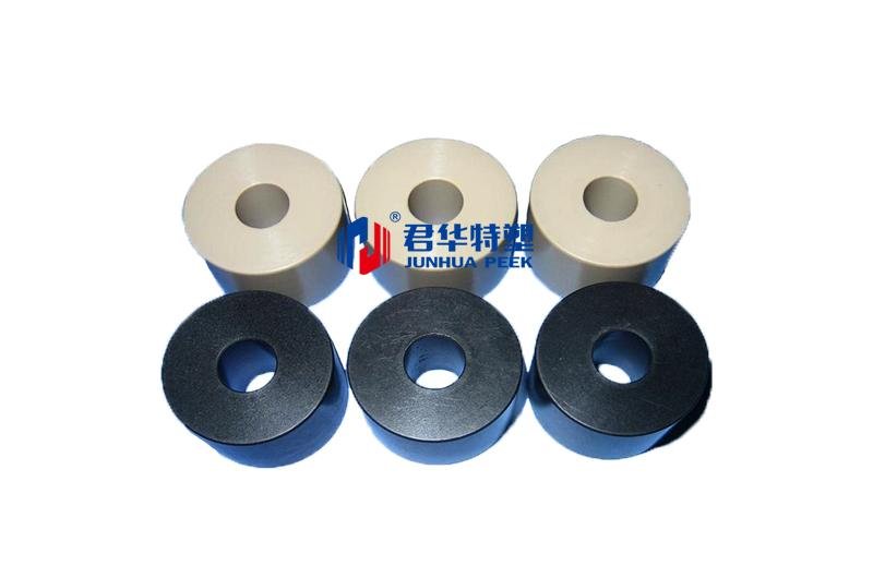 Rolo reto resistente ao desgaste e a altas temperaturas em PEEK