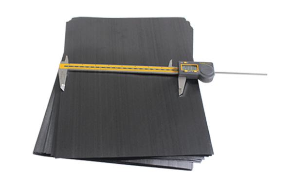 Fita de pré-impregnado composta de PEEK