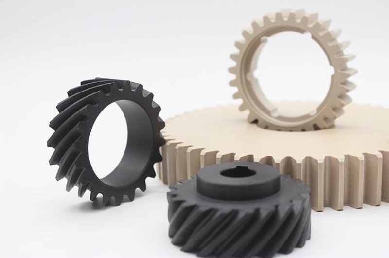 Engrenagens PEEK (vários tipos)