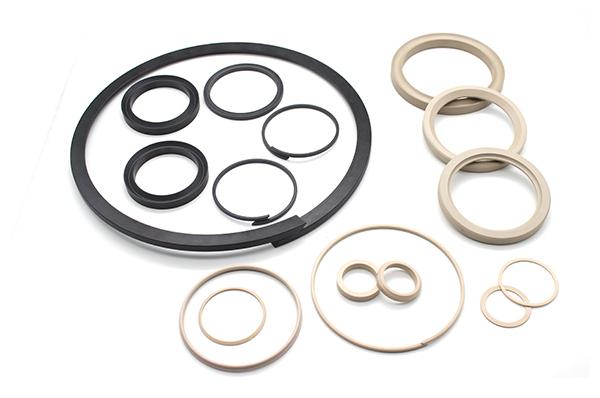 Válvula de esfera com vedação em PEEK