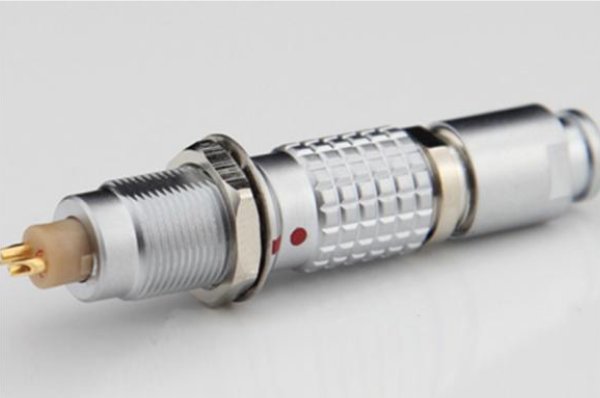 Conector multipino PEEK