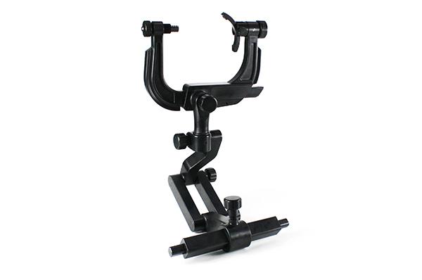 Sistema de armação cirúrgica e retrator em PEEK