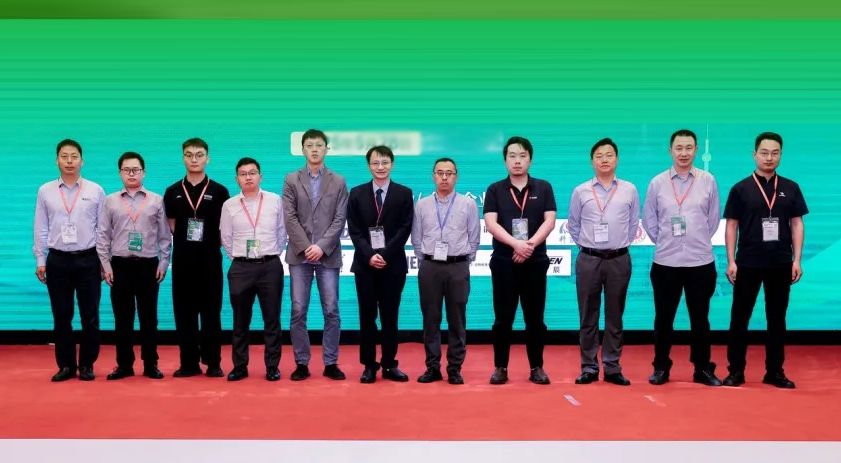 Junhua Apresenta Inovações de Alto Desempenho em PEEK no 10º Fórum da Indústria de Plásticos de Engenharia Especial