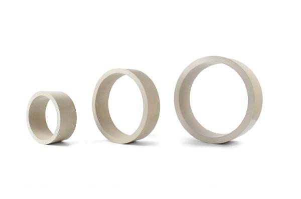 Três tipos de anéis revestidos de PEEK